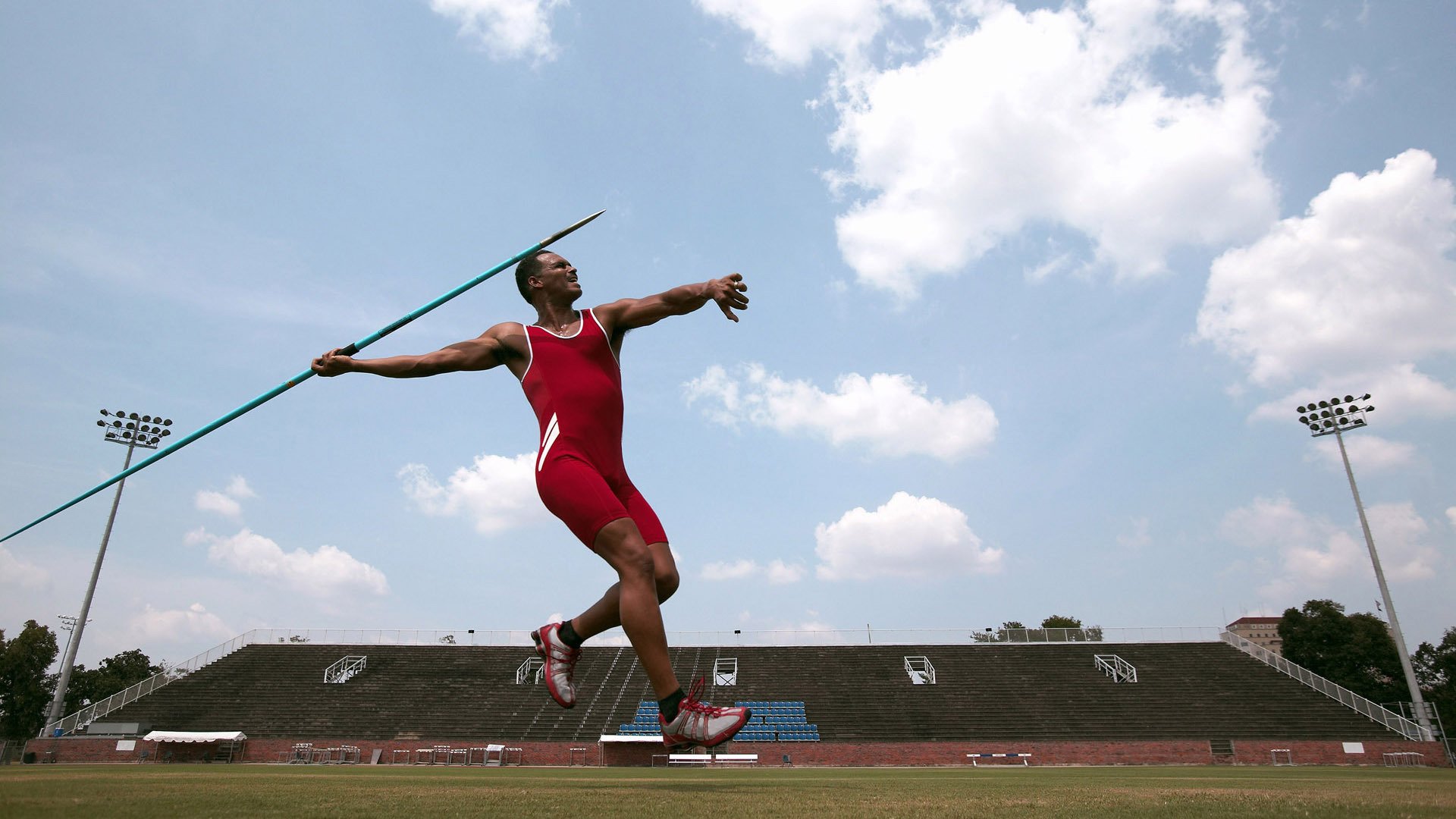开云官网在线-_场馆创新：搭建绿色环保、科技感十足的新比赛场地_，竞赛场馆运行